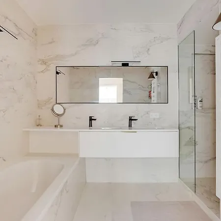 Tour Eiffel Champs- 6p Elysees 3 3 Bathrooms