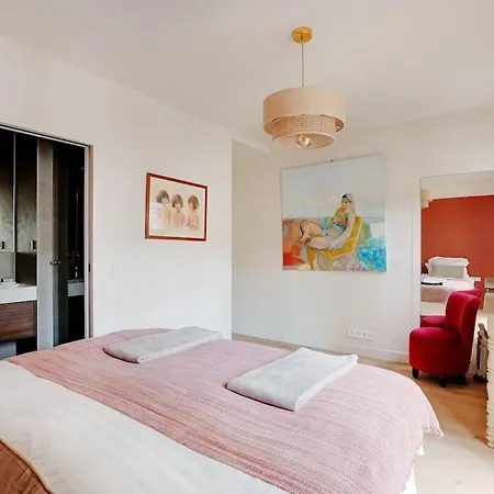 Tour Eiffel Champs- 6p Elysees 3 3 Bathrooms Apartment